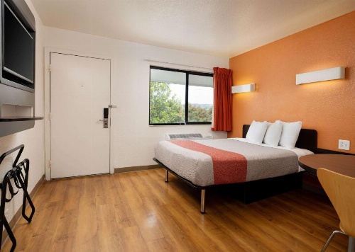 Motel 6-Camarillo, CA image 29
