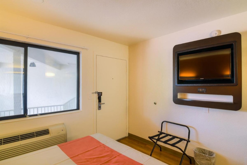 Motel 6-Camarillo, CA Image 45